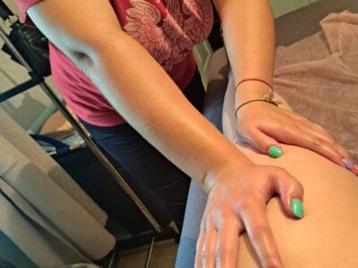 Massage , sugaring