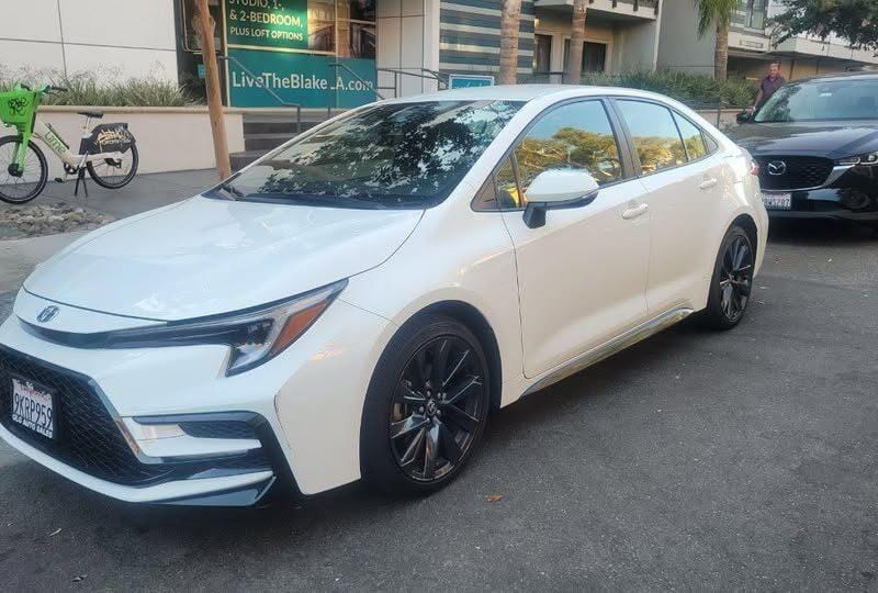 Сдам в аренду Toyota Corolla SE Hybrid 2024