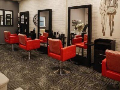 срочно требуется парикмахер-универсал