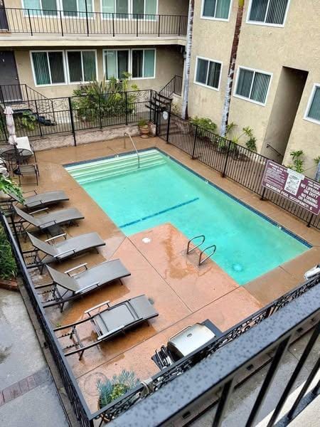 STUDIO CITY!!! Уютная 2BD/1BA квартира близко к Ventura