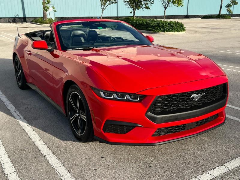 Аренда 2025 Ford Mustang в Майами - Флорида