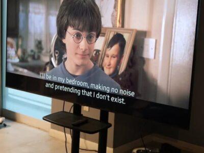 Продам телевизор + стэнд + саундбар Самсунг 75 дюймов