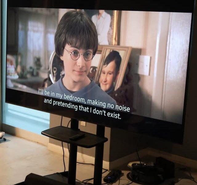 Продам телевизор + стэнд + саундбар Самсунг 75 дюймов